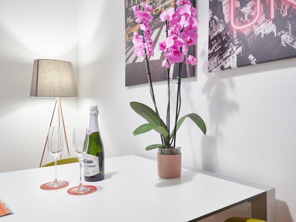 Sant Pau Barcelona Suites ภายนอก รูปภาพ