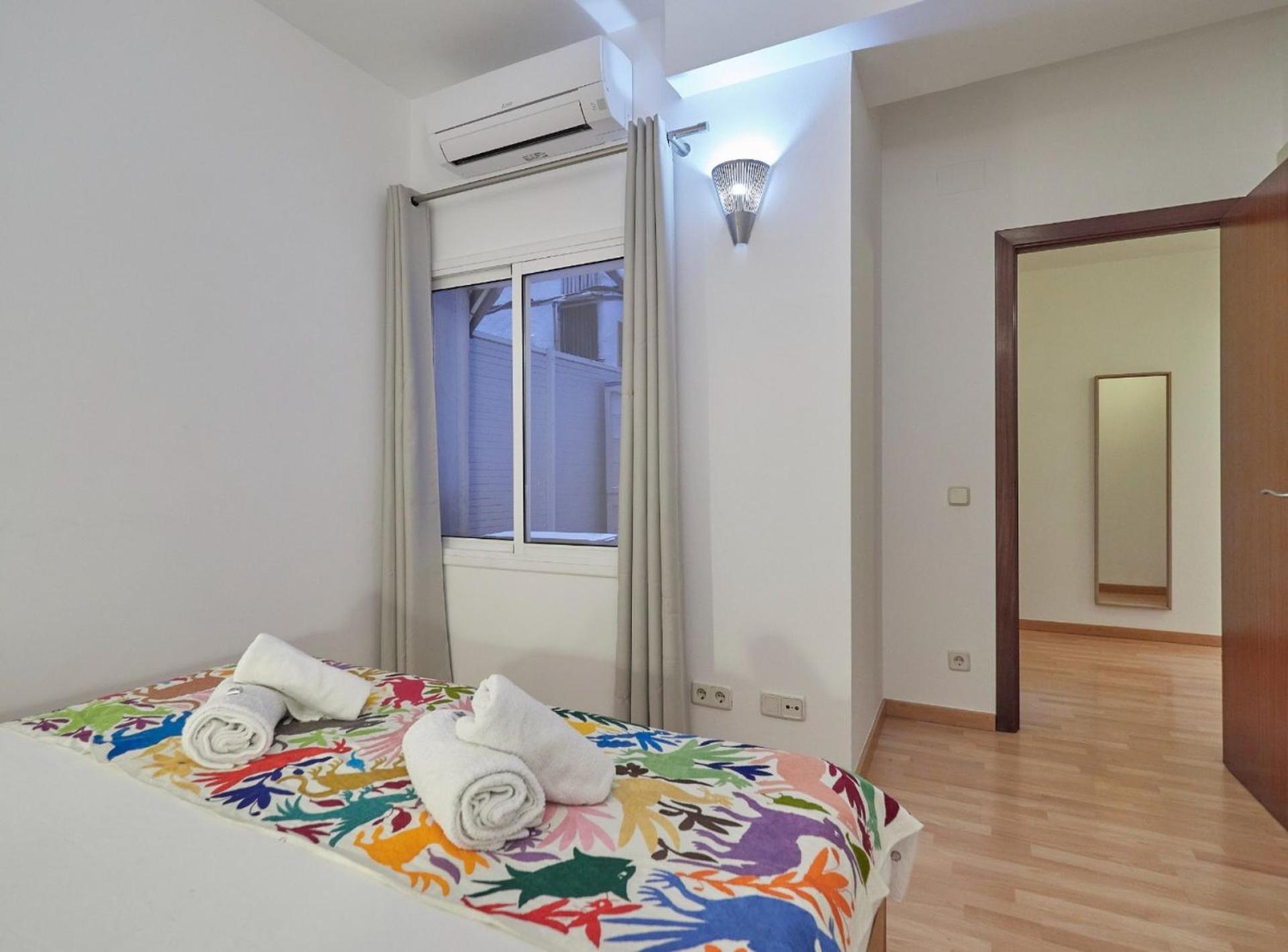 Sant Pau Barcelona Suites ภายนอก รูปภาพ